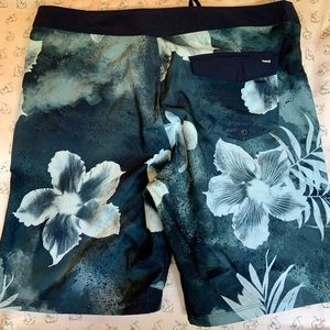 Hurley board shorts